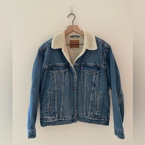 Levi’s Original Sherpa Trucker Jacket